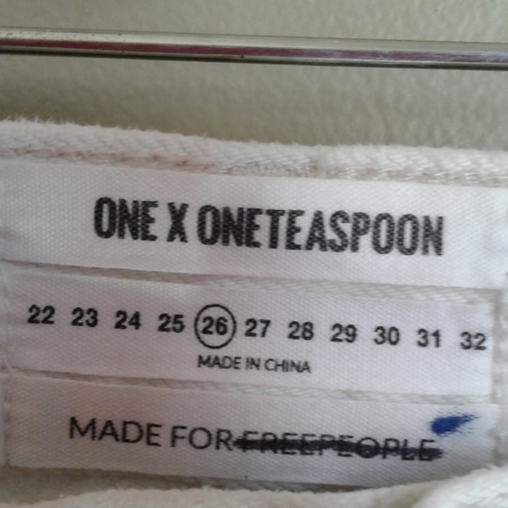 one teaspoon cream color jeans size 26 jeans - Picture 5 of 8